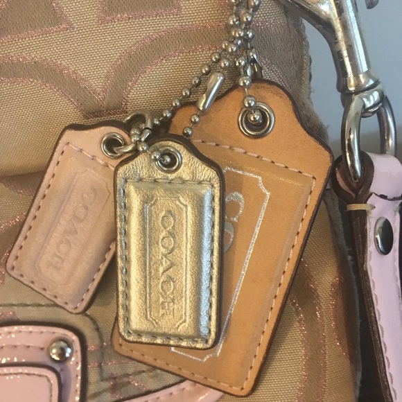 Coach Handbag - Picture 2 of 3